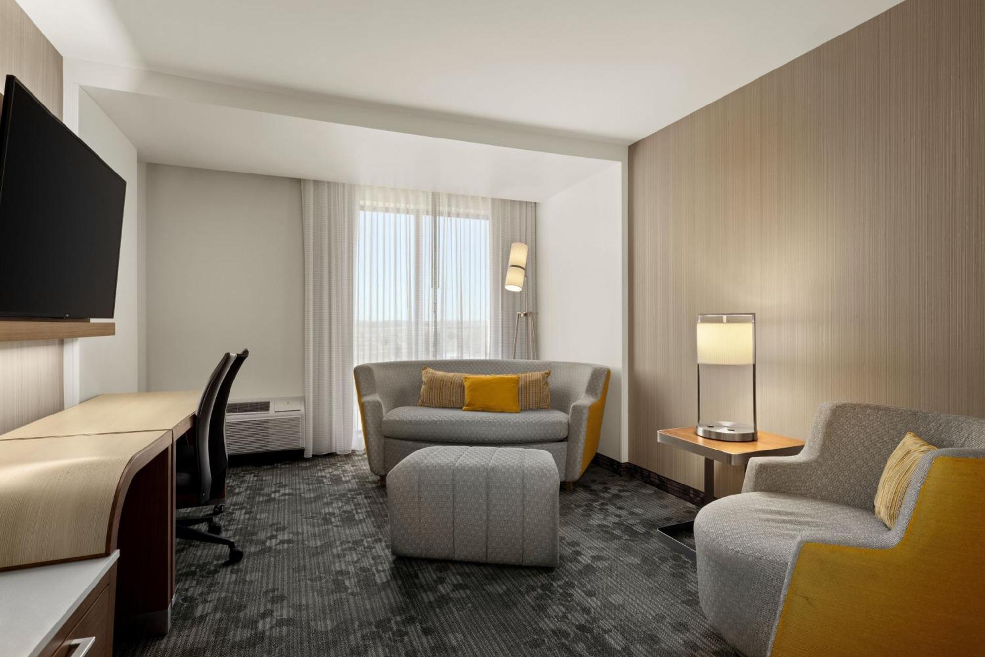 คอร์ตยาร์ด โอมาฮา อีสต์/เคาน์ซิล บลัฟส์ ไอโอวา Hotel เคาน์เซิลบลัฟส์ ภายนอก รูปภาพ